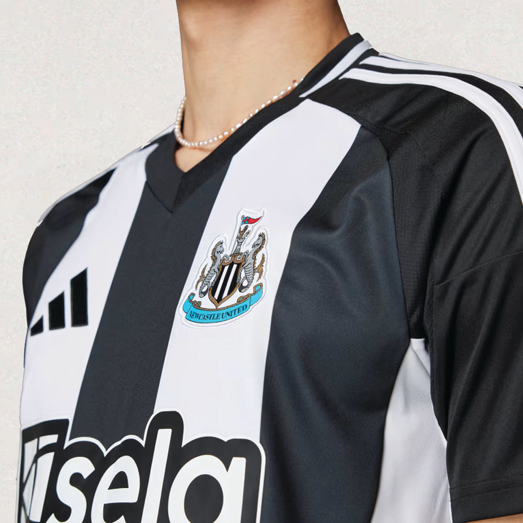 Newcastle United FC 24/25 Home Jersey