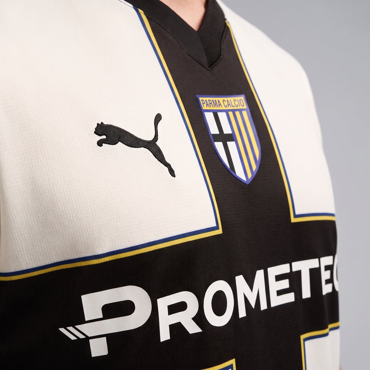 Parma 26/27 Home Jersey