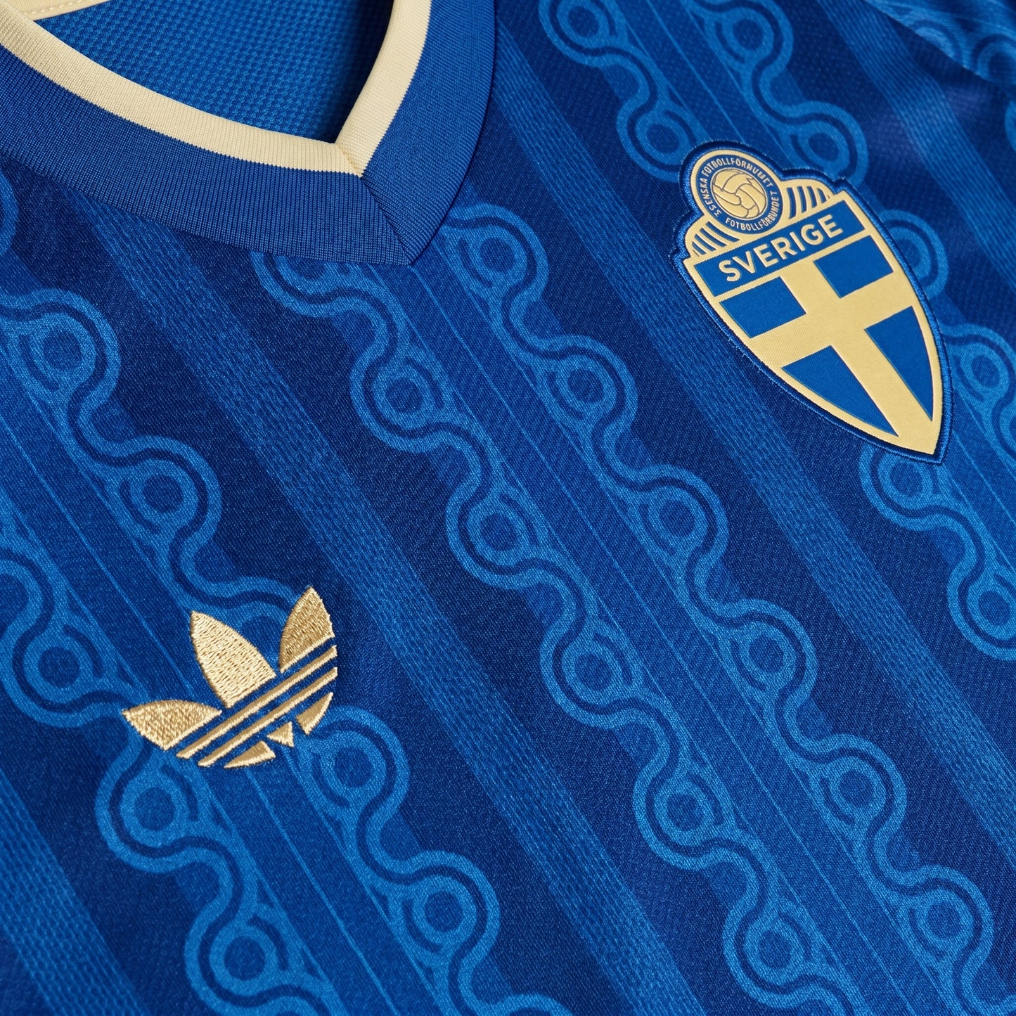 Sweden 2026 Away Jersey Kids