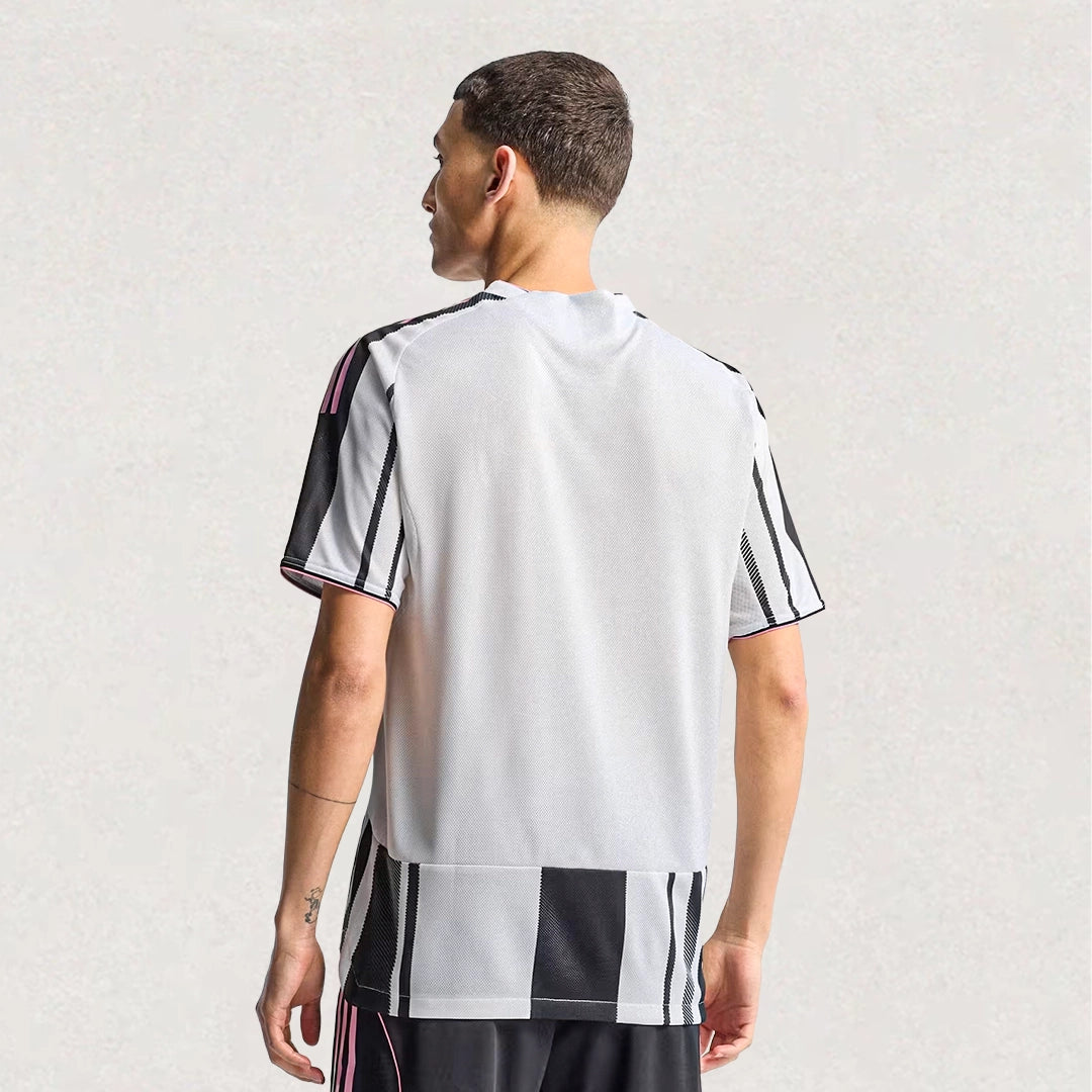 Juventus 25/26 Home Jersey