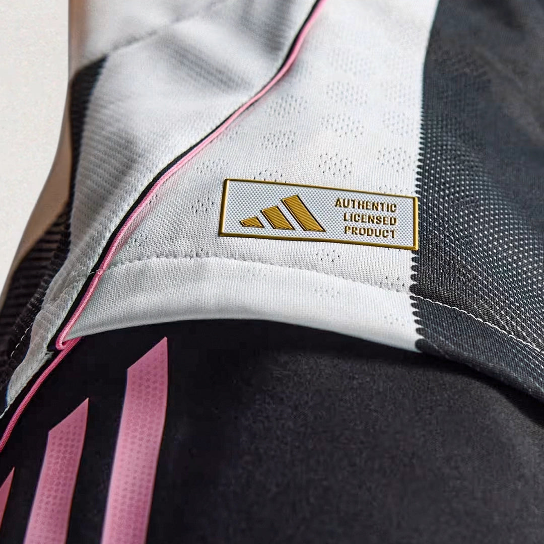 Juventus 25/26 Home Jersey